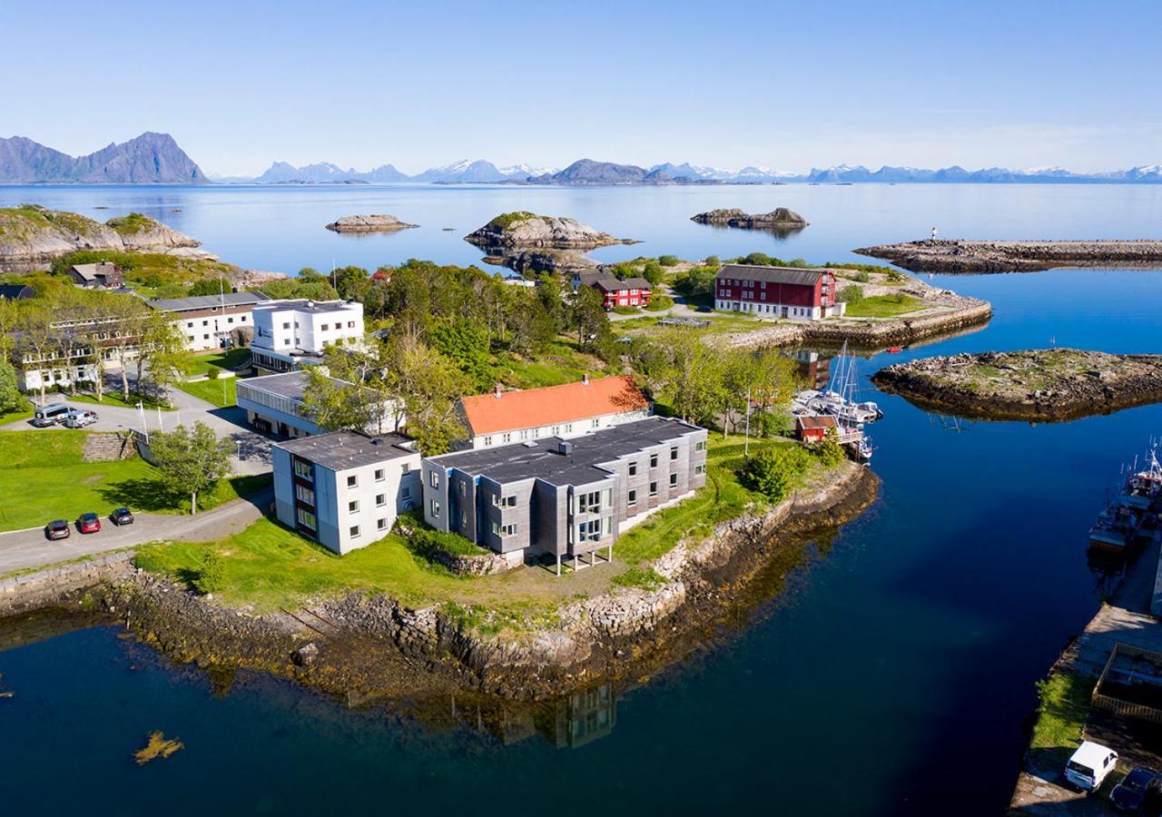 Lofoten Sommerhotell Og Vandrerhjem Kabelvåg المظهر الخارجي الصورة